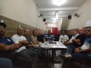 SINDECTEB E SINTECT-SP fazem reunião para tratar sobre DDA e entrega matutina