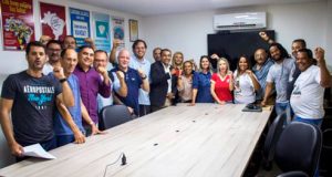 Trabalhadores Ecetistas lançam frente ampla em defesa dos Correios